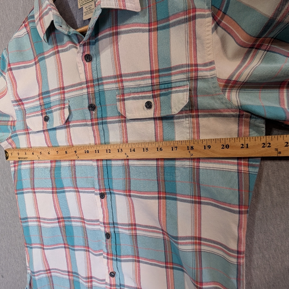 L.L. Bean Slightly Fitted Plaid Shirt Men's M-Reg Green White Red Button - Picture 4 of 12